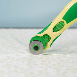 Clover Softgrip Rotary Cutter