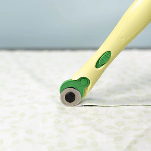 Clover Softgrip Rotary Cutter