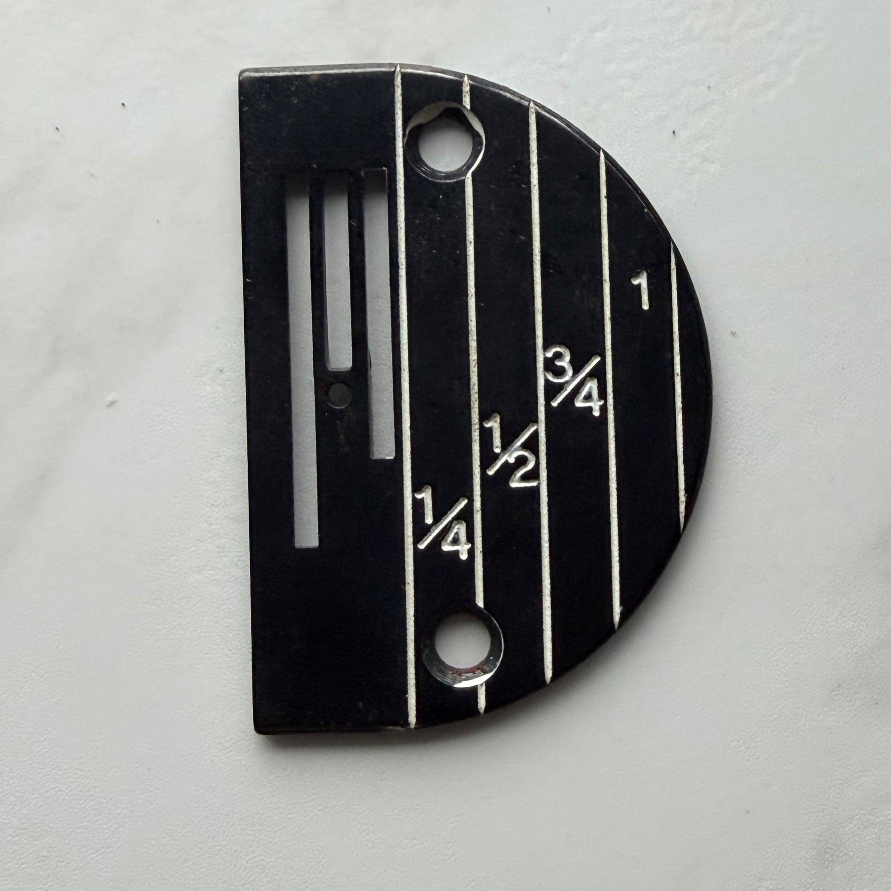 Needle Plate, Straight Stitch, Singer