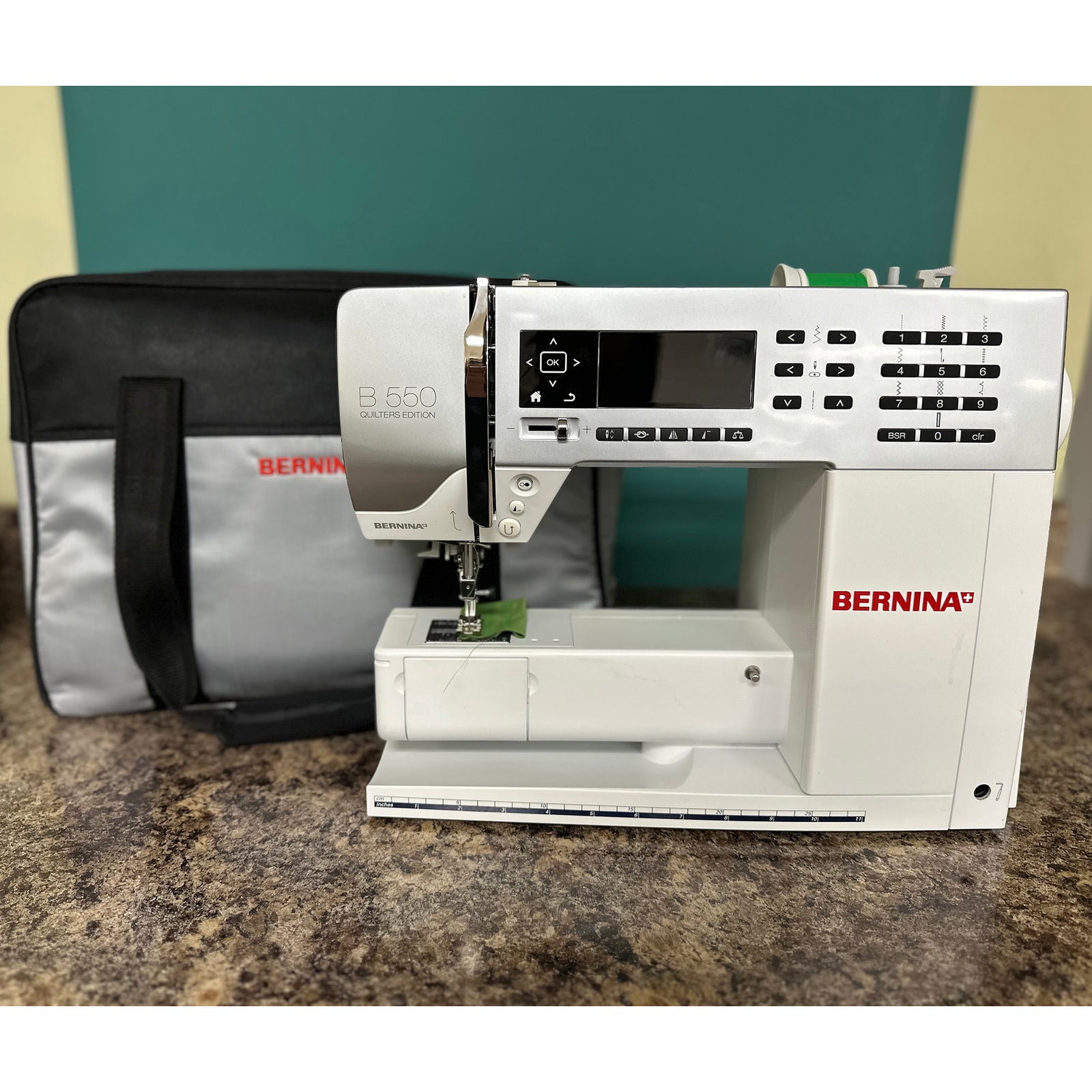 Used Bernina B550 Sewing Machine