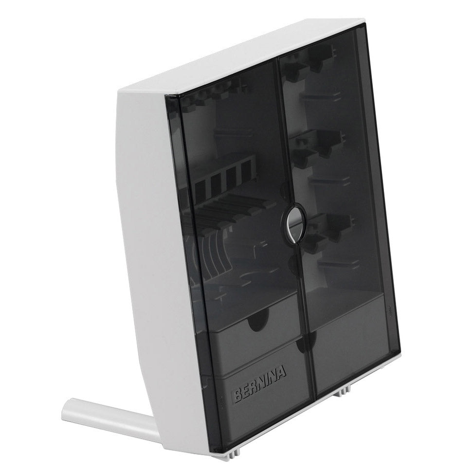 (H) Bernina 590 E