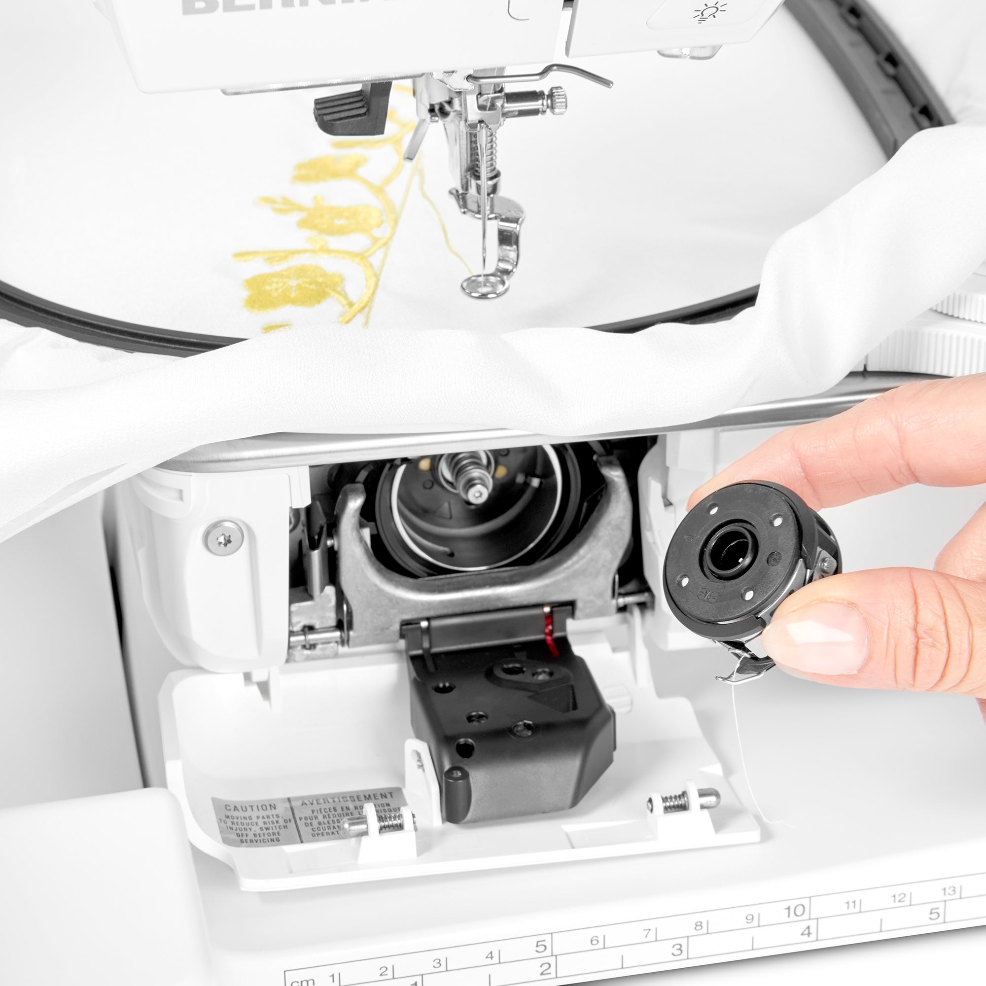 (F) Bernina 700E