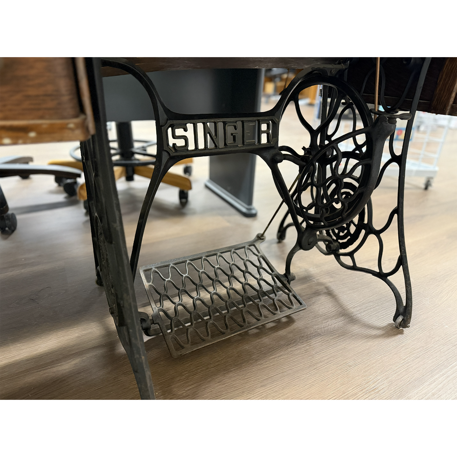 Used Singer Model 27-4 Treadle Sewing Machine