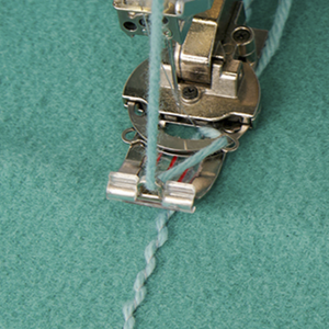 (H) Baby Lock Applaud Coverstitch