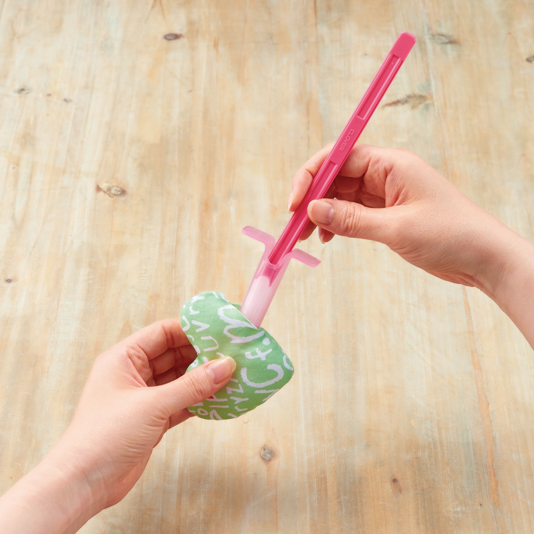 Clover Stuffing Tool