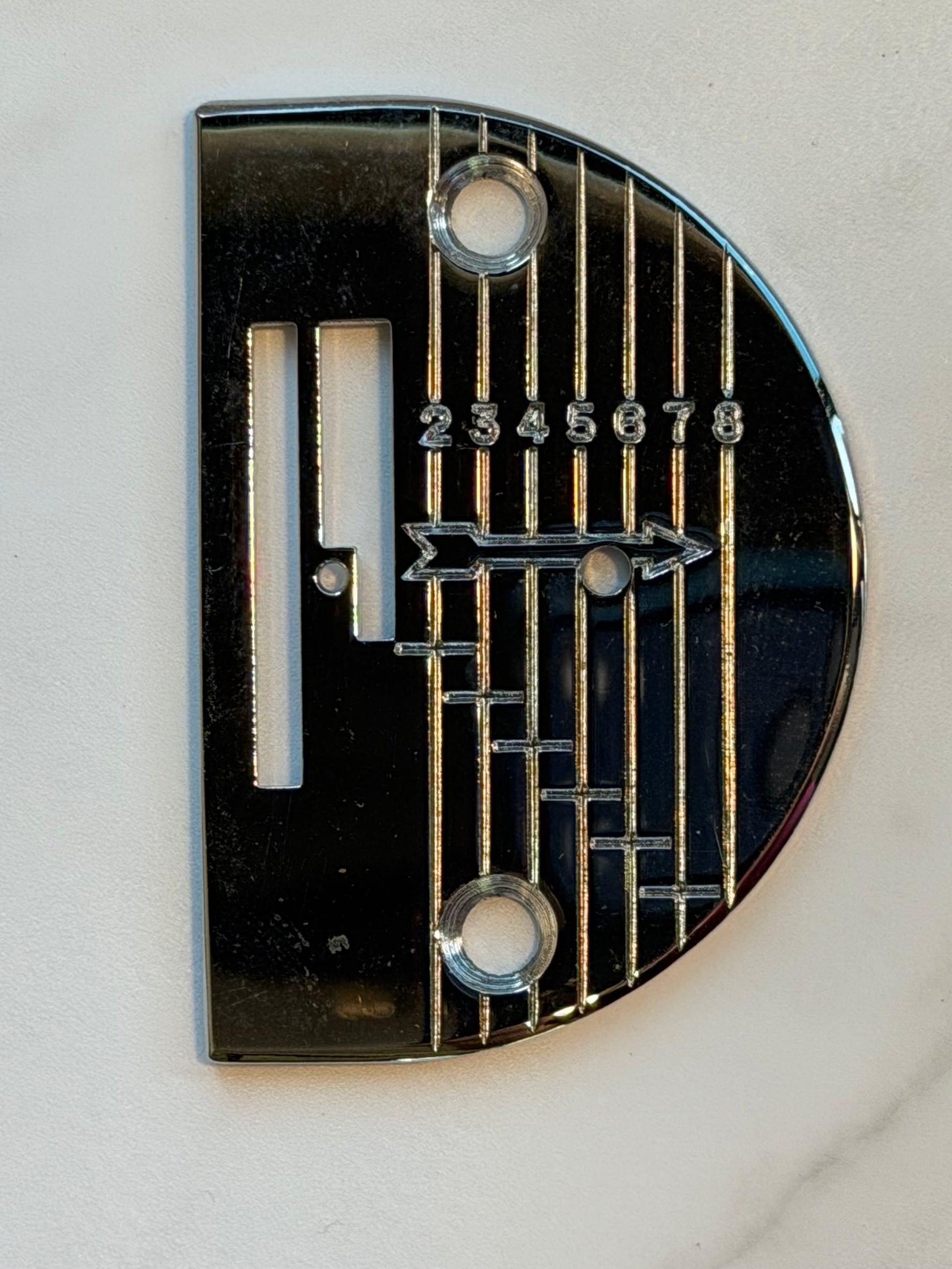 Straight Stitch Needle Plate, Singer