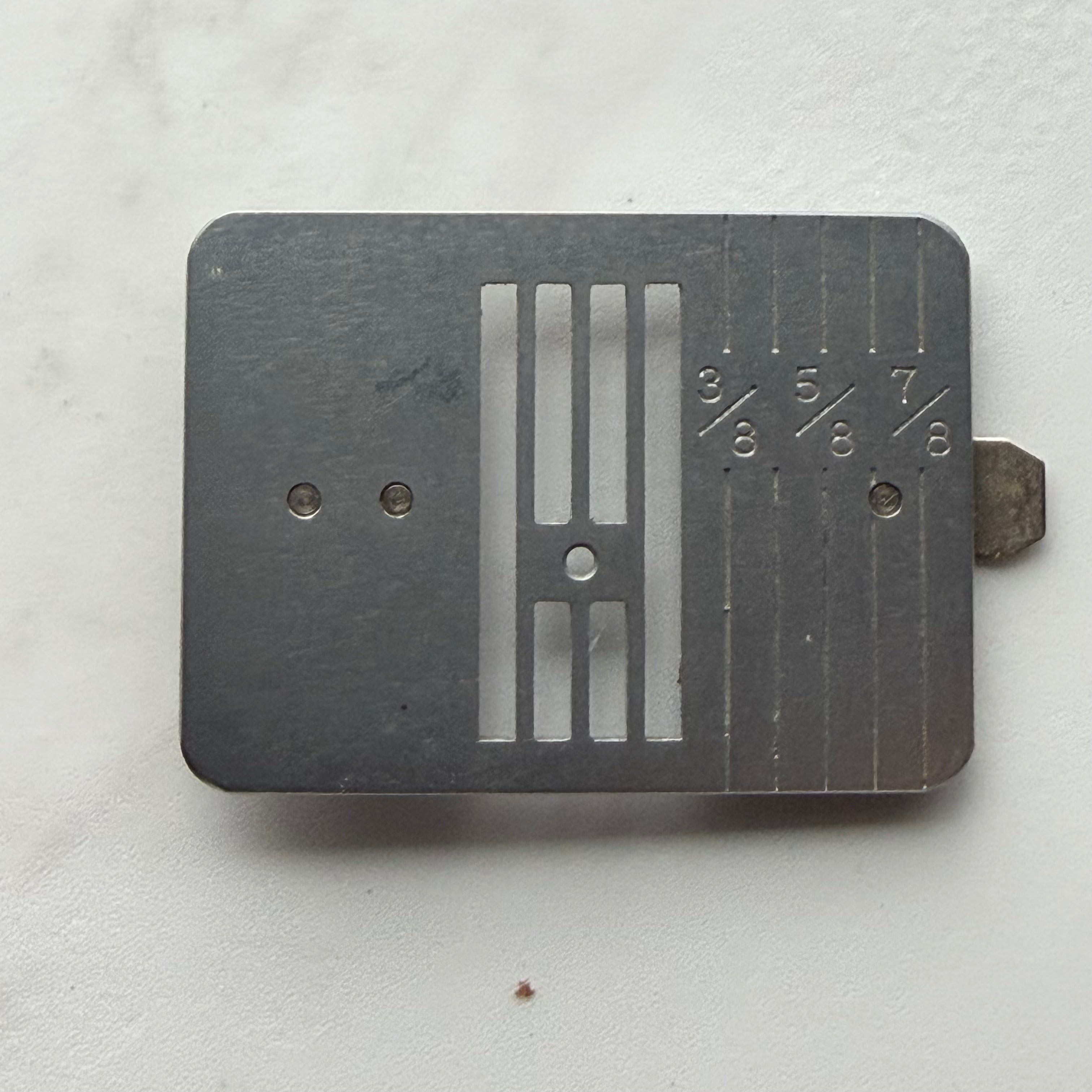Needle Plate, Straight Stitch