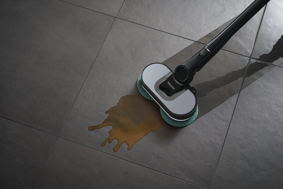 MIele Triflex HX3 Aqua