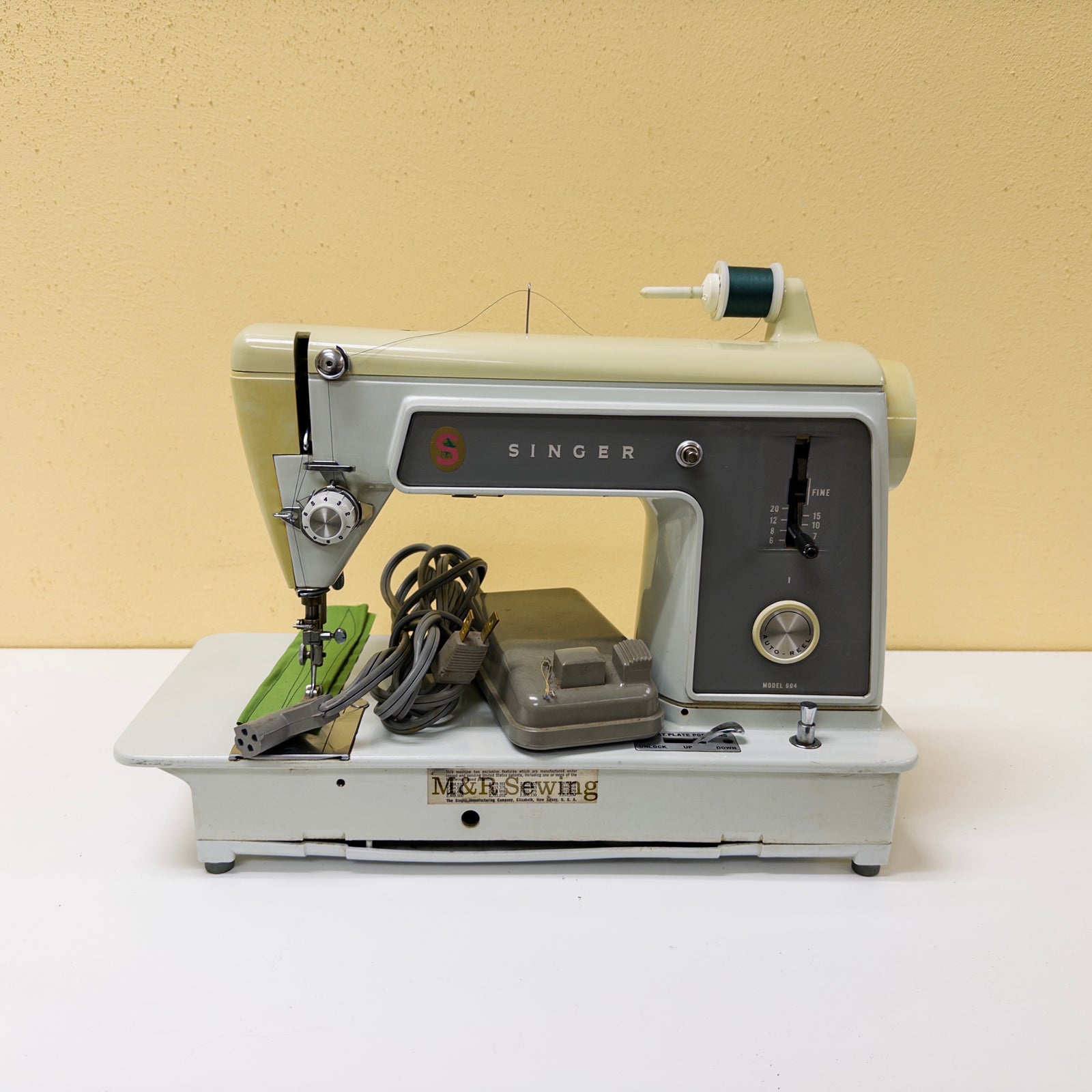 Used Singer 604 Sewing Machine