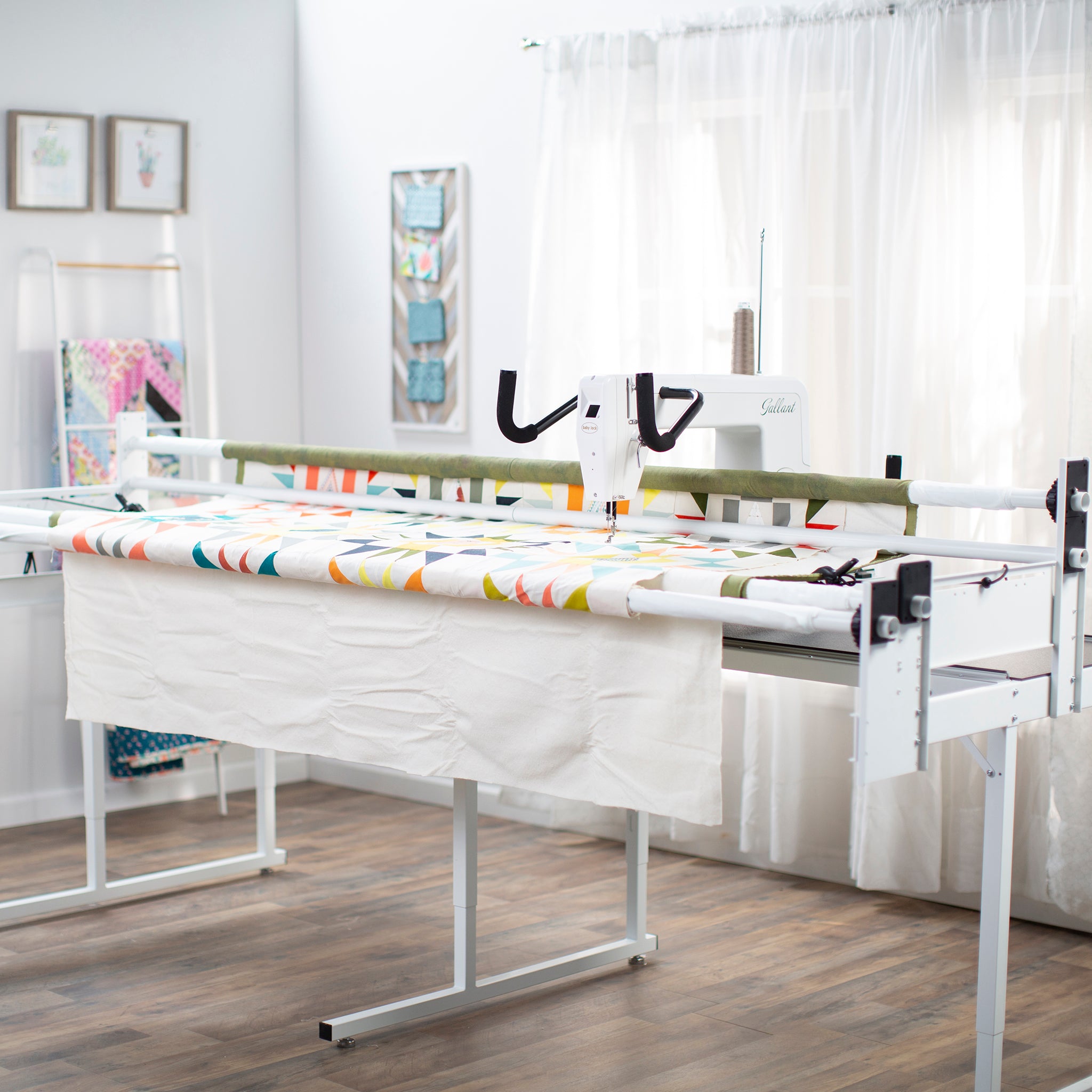 Baby Lock Gallant Longarm w/Villa Frame