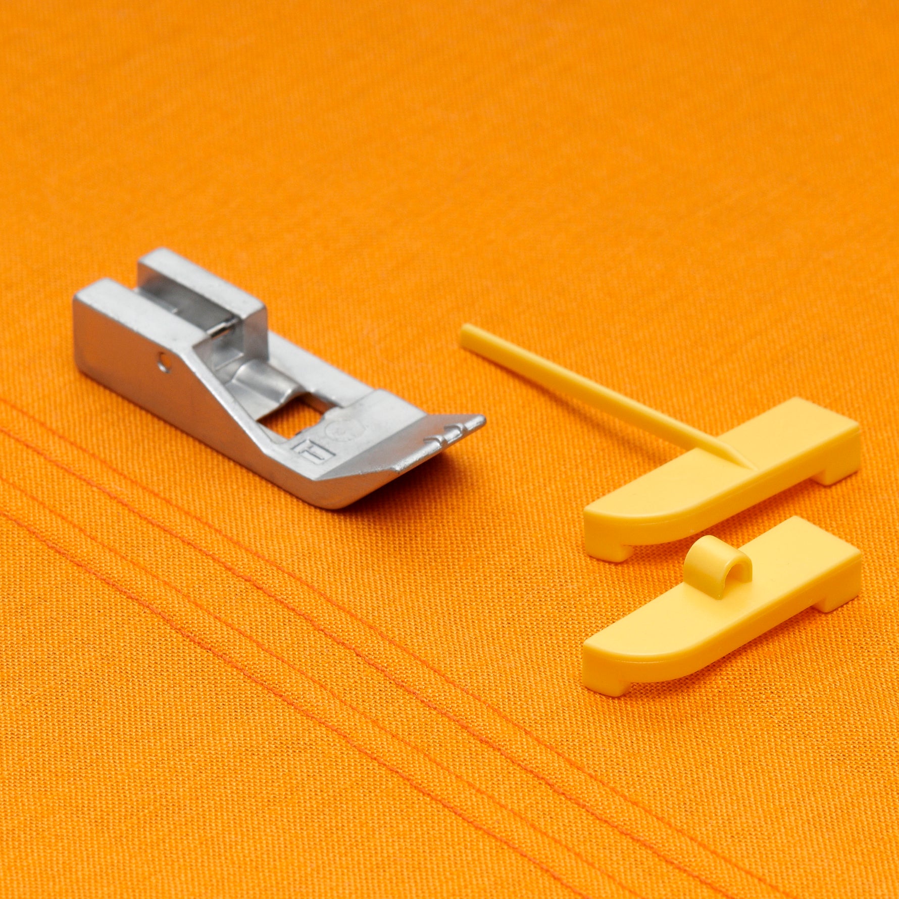 Baby Lock Pintuck Foot with Guide, BLCS-PTF