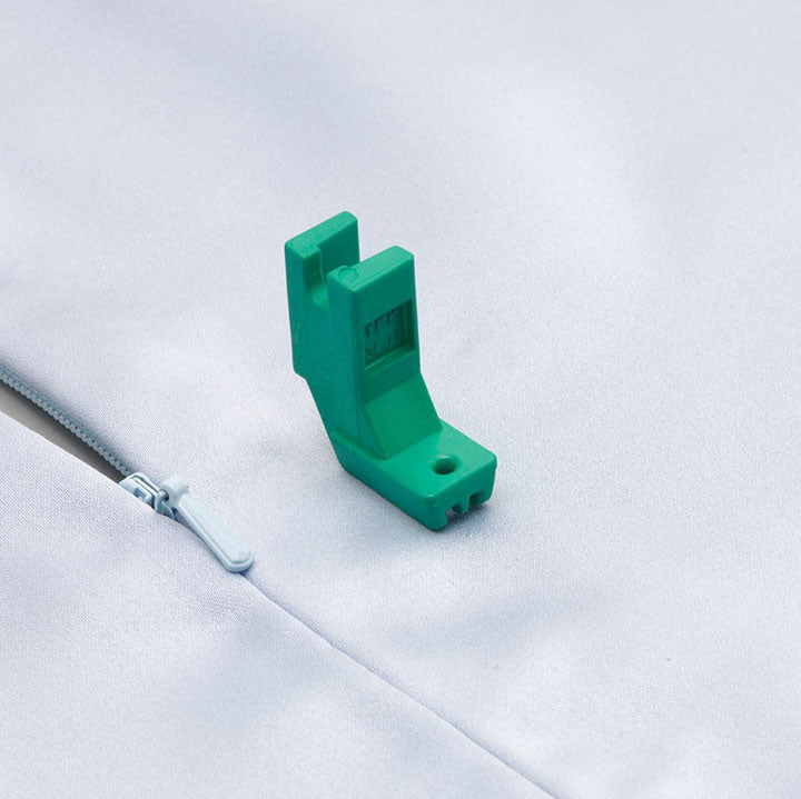 Baby Lock Invisible Zipper Foot, BLQP-IZF