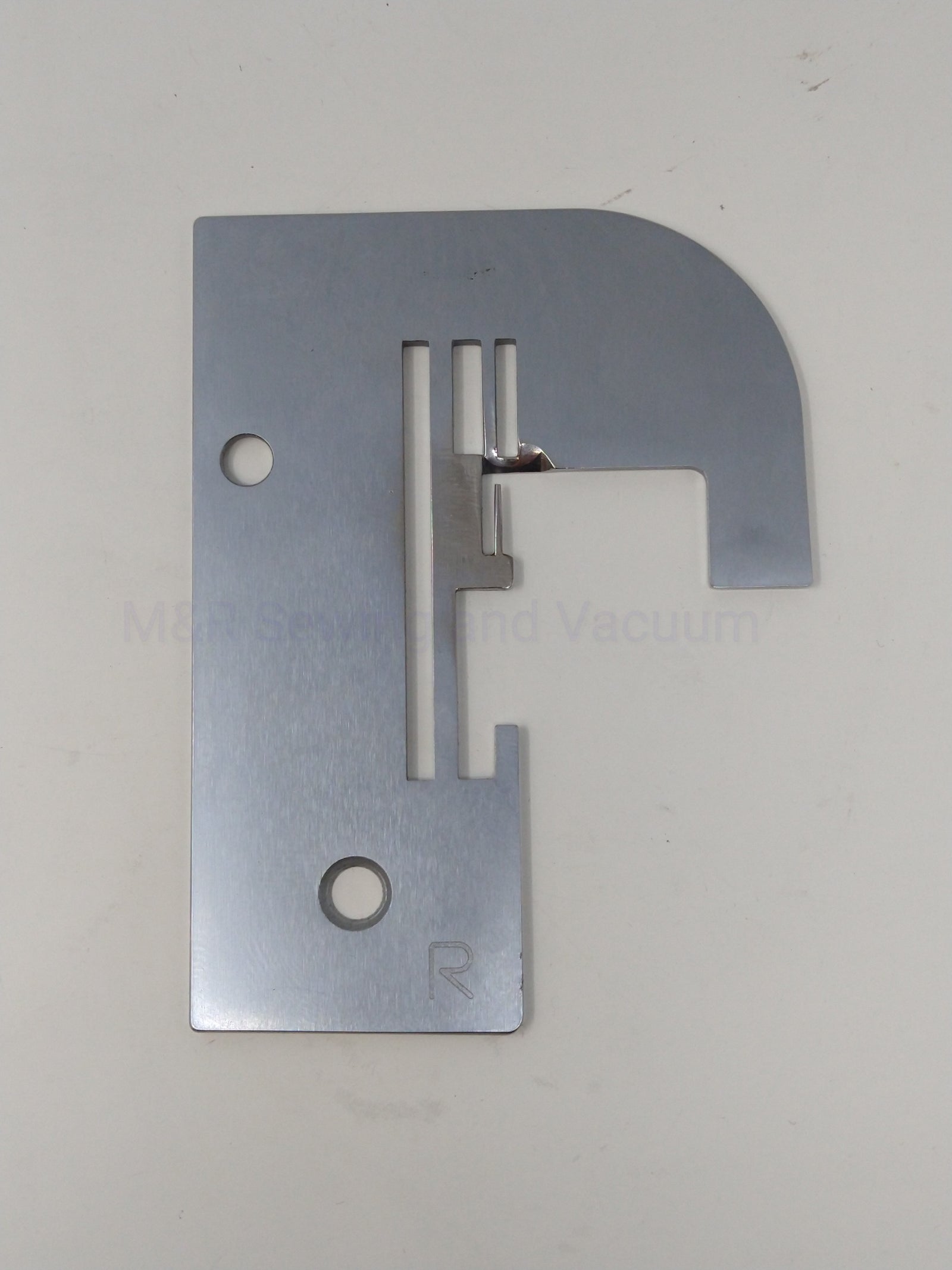 Rolled Hem Needle Plate, White